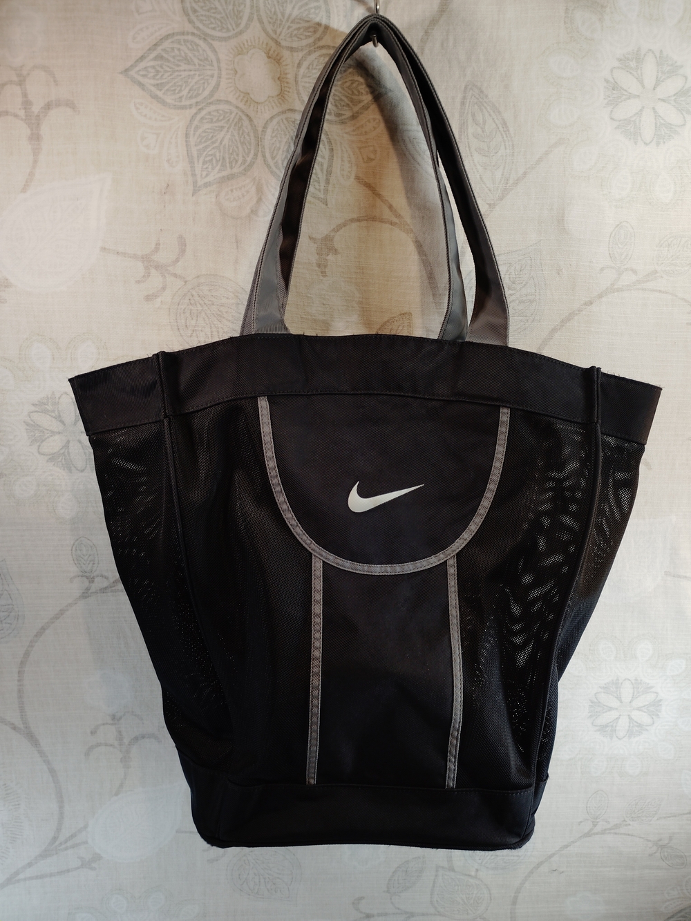 Vintage Nike Black and Grey Microfiber And Mesh Exterior Shoulder Tote Bag